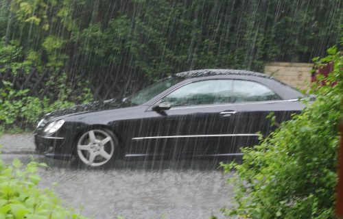 Sneg, led, krupa? Zabelelo se u vojvođanskom selu, VELIKU DILEMU rešio meteorolog (FOTO)