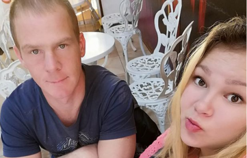 Baka zatekla užasan prizor: Otišli na žurku i ostavili svoje bebe da UMRU OD GLADI