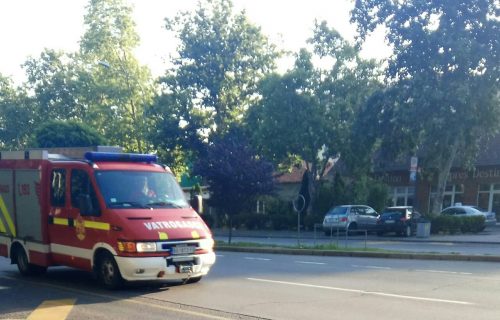 Haos u Zagrebu: Urušio se KROV, zatvorio prolaz, vatrogasci izvlačili ljude