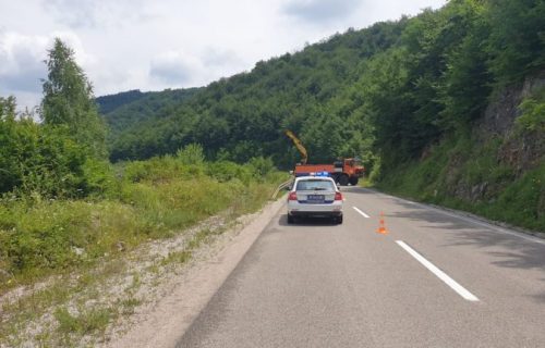 Bojan posle noćne smene krenuo kod bake i dede i otišao - da se nikada ne vrati: Užice tuguje za mladićem