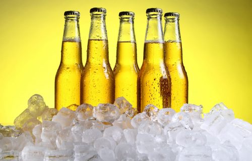 Znate li šta je MPEMBA efekat? 2 trika kako da BRZO dobijete kockice leda u zamrzivaču