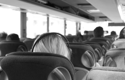 Srpski turisti KRCATIM autobusom išli u Grčku, tamo otkrivaju da jedan od njih ima koronu