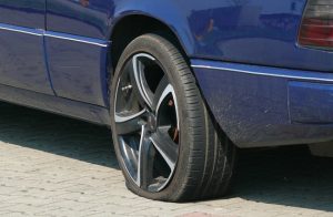 Ako vam se probuši guma, da li se više isplati krpljenje ili kupovina nove?