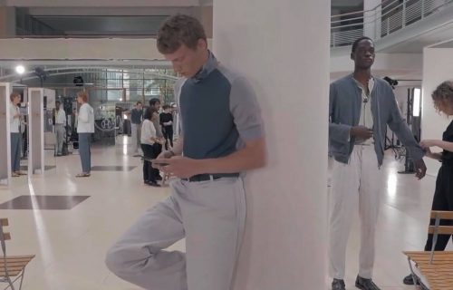 Modna kuća "Hermes" ONLAJN predstavila novu mušku kolekciju, koju opisuje kao VANVREMENSKU (FOTO+VIDEO)