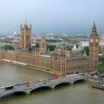 Vlada u Londonu optužena da je spiskala novac tokom pandemije: Kupovali neispravnu opremu za 10 milijardi funti