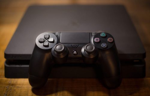 Tajno oružje kompanije Sony: Sklapaju Playstation konzolu za 30 sekundi (FOTO)