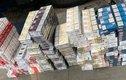 Krili ih u bunkeru: Zaplenjeno 930 paklica cigareta na Horgošu