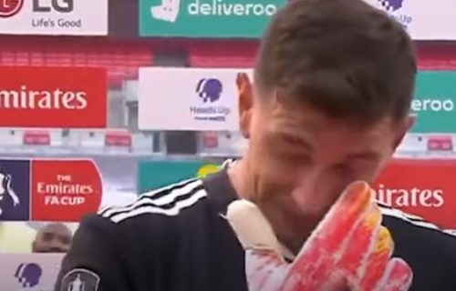 Nije mogao da progovori: Golman Arsenala se RASPLAKAO, šansu je čekao 10 godina! (VIDEO)