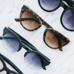 Da li nam sada treba "sunglasses" čelendž? Iza "slatkog" trenda s naočarima krije se opasna poruka o telu