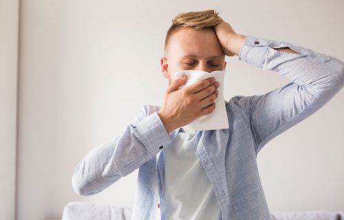Ide vam KRV iz NOSA? Samo bez panike! Ovo je ispravan način kako da rešite problem