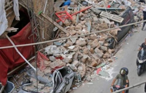 JEZIVE SCENE nakon eksplozije! Ovako izgleda život u Bejrutu posle teške tragedije (VIDEO)