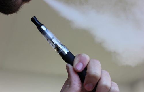 NIKAD LOŠIJI REZULTATI: Naučnici otkrili opasne supstance u e-cigaretama