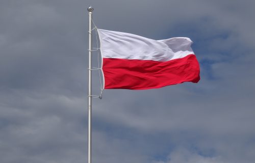 MIP saopštio odluku: Poljska PROTERUJE trojicu ruskih diplomata