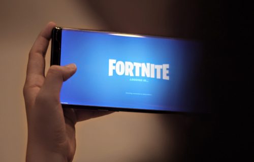 Apple i Google uklonili Fortnite iz prodavnica, Epic games odgovorio tužbom