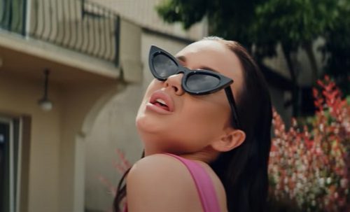 "Ženu od sultana" ZATRPALI NOVČANICAMA kada je zapevala ovaj svoj hit: Nije mogla da drži novac u rukama!