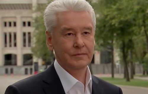 "Moskva napadnuta dronom, oborila ga ruska PVO": Sobjanin kaže da su hitne službe na mestu pada ostataka letelice