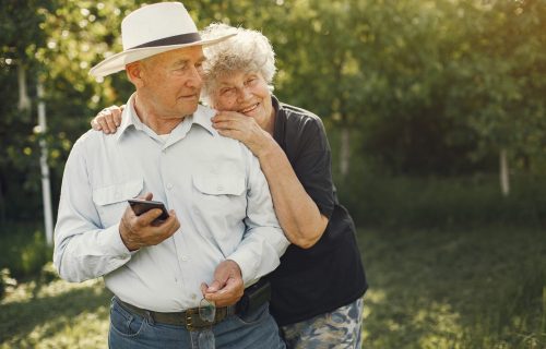 Ekonomska sila ukida starosnu granicu za PENZIJU: Zapošljavaju i starije od 80