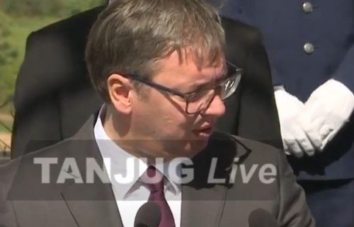 Vučić u Pranjanima obećao: "Ako Tramp ne popije ovu šljivu, ja ću sa njim kada bude došao u Srbiju"