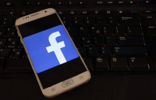 Facebook ima NOVA PRAVILA: Problematične objave briše bez upozorenja