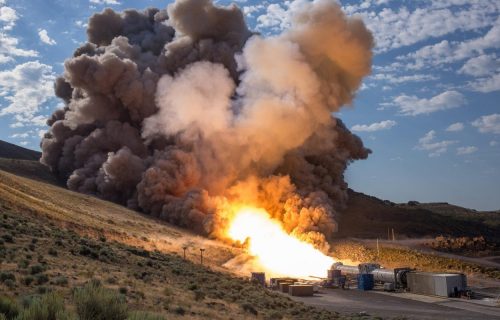 NASA testirala motore svoje nove rakete i umalo ZAPALILA brdo! (VIDEO)