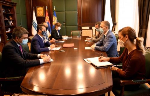 Misija OEBS u Srbiji značajno je pomogla policiji! Ministar Stefanović zahvalio ambasadoru Oriciju (FOTO)