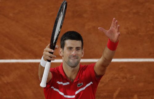 Novak nikada ne zaboravlja gde su mu koreni: Emotivna poruka srpskom narodu na Veliki Petak (FOTO)