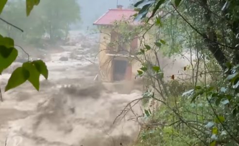 Nevreme napravilo haos u Avganistanu: U poplavama stradalo još 50 ljudi