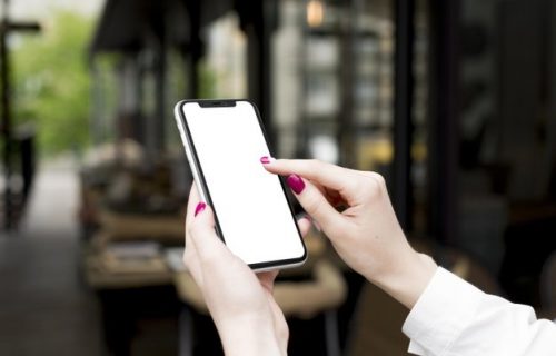 Pogledajte gornji i donji zglob malog prsta, možda imate SMARTPHONE PINKY