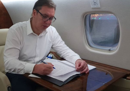 Vučić krenuo za Crnu Goru: Odaće POSLEDNJU POČAST Amfilohiju, objavio fotografiju i kratku poruku (FOTO)