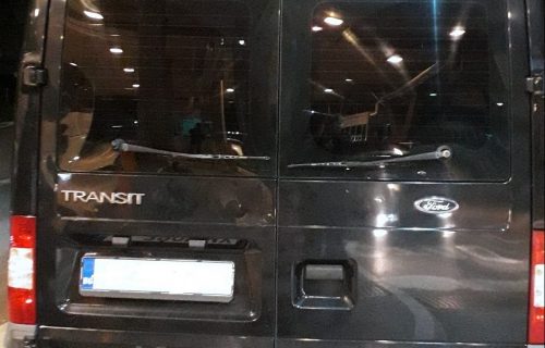Zaustavljen BUGARSKI KOMBI na Gradini: Carinici stali na put još jednom "mravljem švercu" (FOTO)