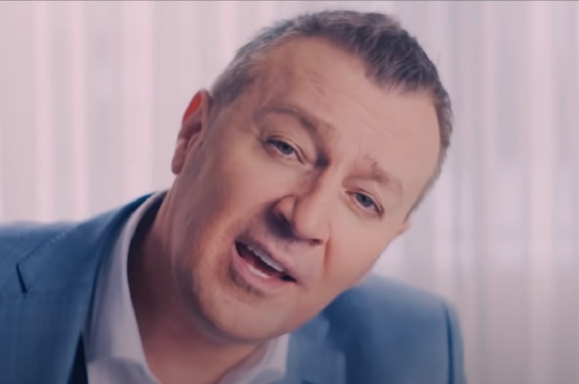 Sa Ovom Zenom Nedeljko Bajic Ima Dvoje Dece Pojavila Se U Njegovom Spotu I Tada Je Planula Ljubav Foto Objektiv pojavila se u njegovom spotu i tada je