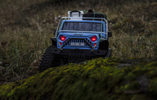 "Bejbi" Wrangler mami uzdahe: Idealan za grad i off-road avanturu (FOTO)