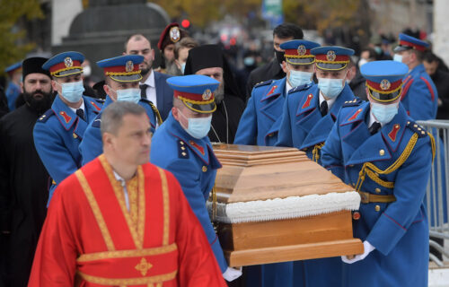 U pratnji naroda: Vojska Srbije ispraća patrijarha Irineja (FOTO)