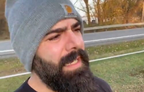 Urnebesno: Jutjuber zahvalio Bajdenovoj "TIHOJ VEĆINI", pogledajte zašto mu nisu odgovorili (VIDEO)