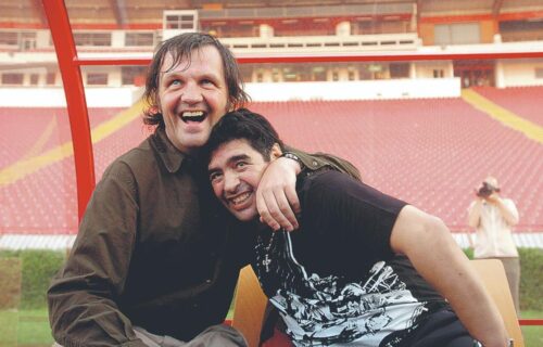 Dao bih svu LOVU sveta, samo da mi se ponovo nasmeje moj Maradona! Kusturica za Objektiv otvorio dušu