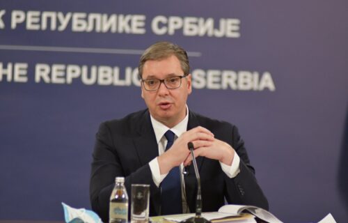 Predsednik Vučić se oglasio iz Predsedništva: ZAHVALIO se ovim ljudima, pa NAJAVIO važnu stvar (FOTO)