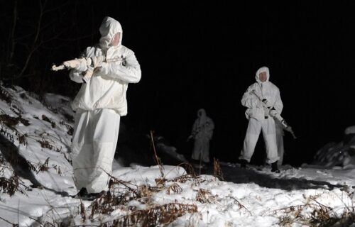 MOĆNO: Pogledajte kako naša VOJSKA DOMINIRA i u najtežim uslovima (FOTO)