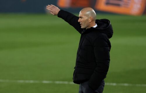 Zidan sve bliži odlasku iz Madrida: Perez dovodi legendu Reala na njegovo mesto