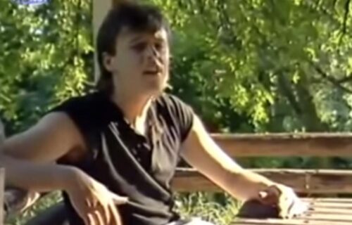 Ovog PEVAČA su svi ZABORAVILI, bio je velika zvezda u crtanom filmu, a onda mu se gubi svaki trag! (FOTO)