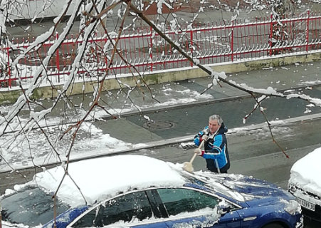 Fotografija ODUŠEVILA sve: Beograđanin proglašen najboljim komšijom, iza svega je DIRLJIV razlog (FOTO)