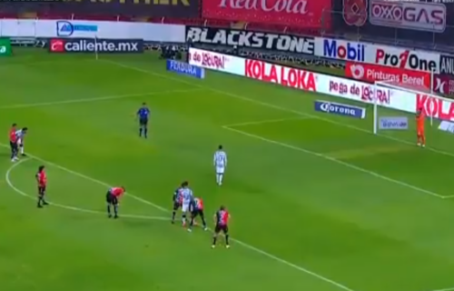 Na ovaj gol su svi zaboravili: Meksikanci izimitirali Mesija i Suareza! (VIDEO)