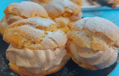 Bomba od slatkiša! Krofne sa ratlukom, čokoladom i šlagom (RECEPT+VIDEO)