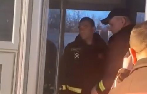 HAOS na granici! Maltretiranje Milovog režima se nastavlja: Knežević ponovo na udaru policije (VIDEO)