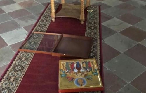 Skandal u Hrvatskoj: Na Zadušnice oskrnavili srpsku svetinju u Šibeniku, vernici u STRAHU (FOTO)