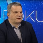 Oglasio se Dejan Vuk Stanković nakon što je hitno napustio sednicu Skupštine jer mu je pozlilo