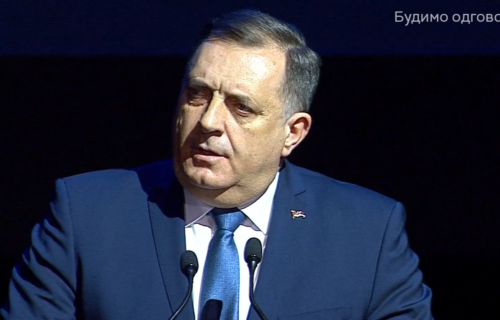 Oglasio se Dodik povodom ukidanja američkih sankcija, pomenuo i Trampa