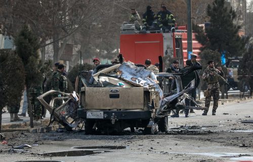 Haos u Avganistanu: Bombaš samoubica uleteo u kolonu vozila i ubio jednog od najvažnijih ljudi u zemlji