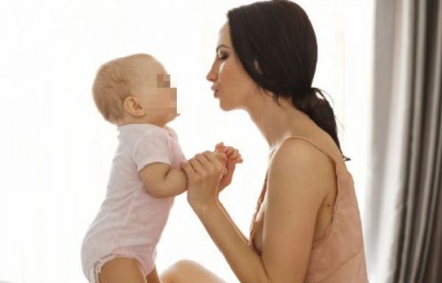 Kakav je ovo horor? UHAPSITE je! Majka zgrozila pratioce slikom pohvalivši se šta je ćerki uradila (FOTO)