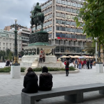 Haos u centru Beograda: Zaleteo se vozilom i udarao automobile kod Trga Republike, pa pokosio mladića