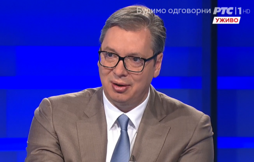 "Može da se desi da produžimo mere dan ili dva": Vučić o zaključavanju Srbije